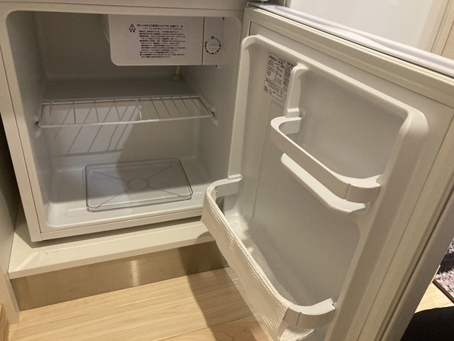 小型冷蔵庫